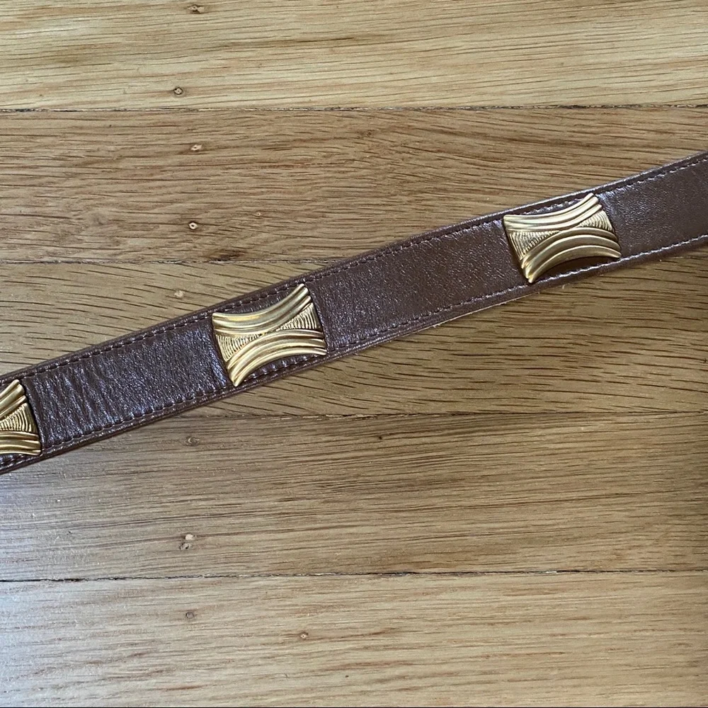 Carlisle Vintage Leather and Gold Belt